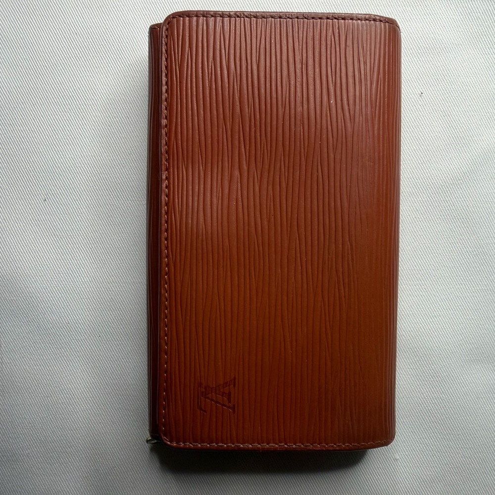 Authentic Louis Vuitton Brown Epi Leather Wallet